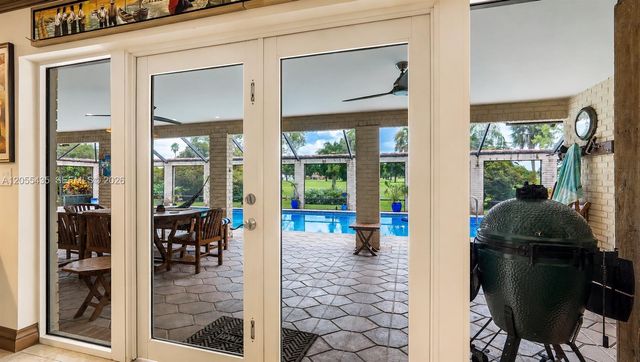 10981 NW 24th St, Coral Springs, FL 33065