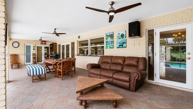 10981 NW 24th St, Coral Springs, FL 33065