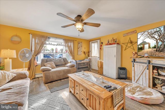 529 ENGLESVILLE RD, Boyertown, PA 19512