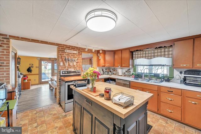 529 ENGLESVILLE RD, Boyertown, PA 19512