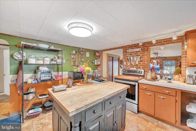 529 ENGLESVILLE RD, Boyertown, PA 19512