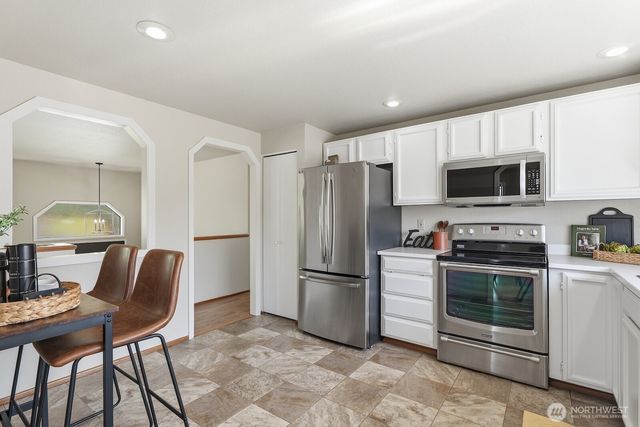 7247 NE 150th Street, Kenmore, WA 98028