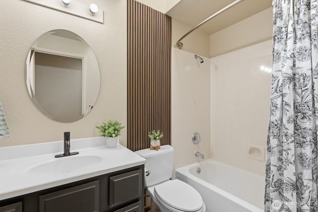 7247 NE 150th Street, Kenmore, WA 98028