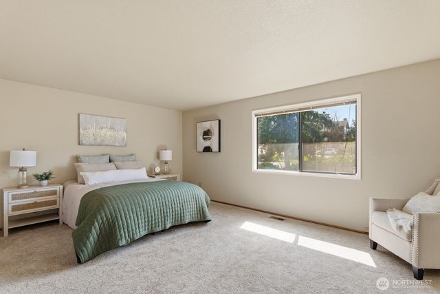 7247 NE 150th Street, Kenmore, WA 98028