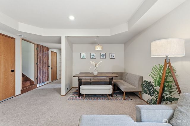 7247 NE 150th Street, Kenmore, WA 98028