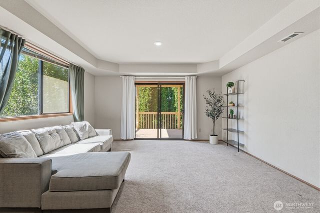 7247 NE 150th Street, Kenmore, WA 98028