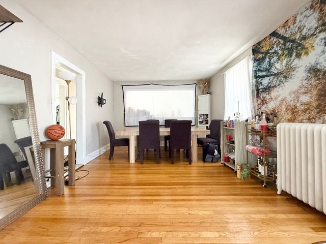 128 Lawrence St B, Medford, MA 02155