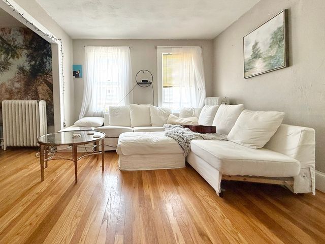 128 Lawrence St B, Medford, MA 02155