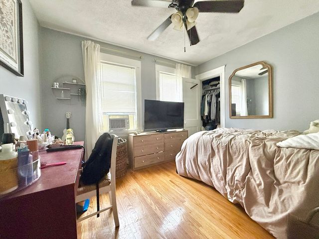 128 Lawrence St B, Medford, MA 02155