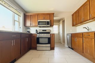 128 Lawrence St B, Medford, MA 02155