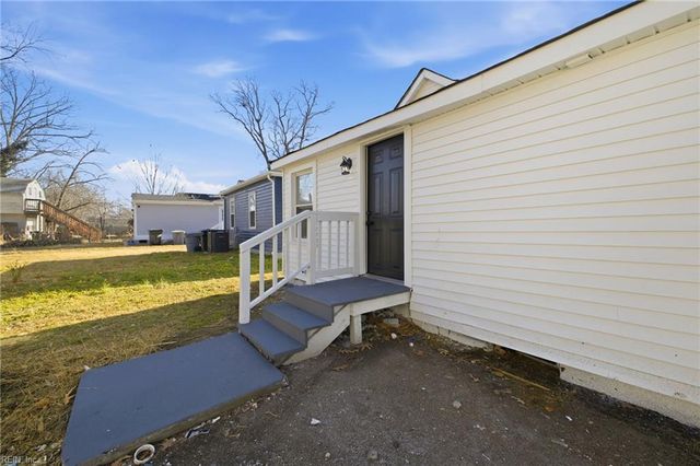 628 Celey ST, Hampton, VA 23661