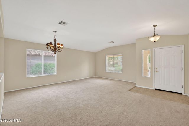 740 E MULE TRAIN Trail, San Tan Valley, AZ 85143