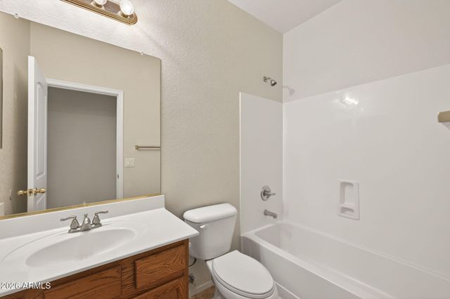740 E MULE TRAIN Trail, San Tan Valley, AZ 85143