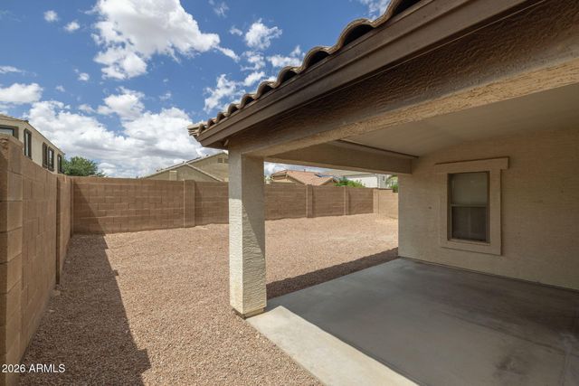 740 E MULE TRAIN Trail, San Tan Valley, AZ 85143