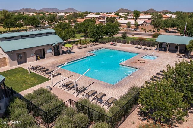 740 E MULE TRAIN Trail, San Tan Valley, AZ 85143