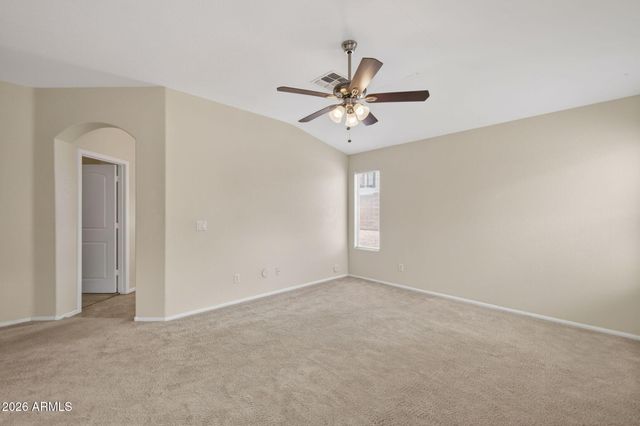 740 E MULE TRAIN Trail, San Tan Valley, AZ 85143