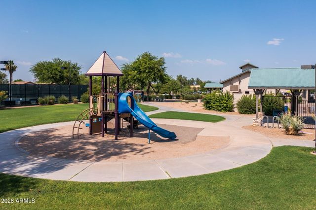 740 E MULE TRAIN Trail, San Tan Valley, AZ 85143