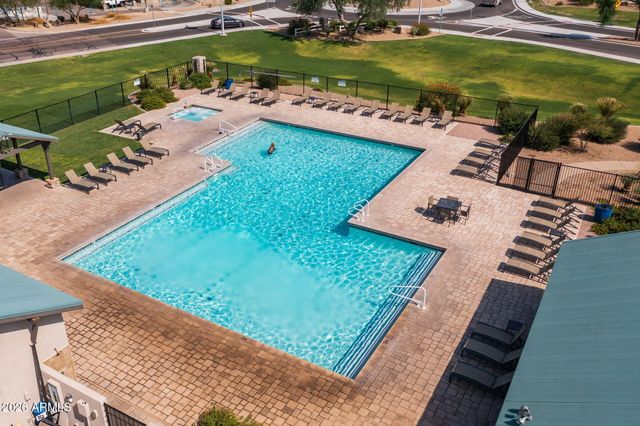 740 E MULE TRAIN Trail, San Tan Valley, AZ 85143