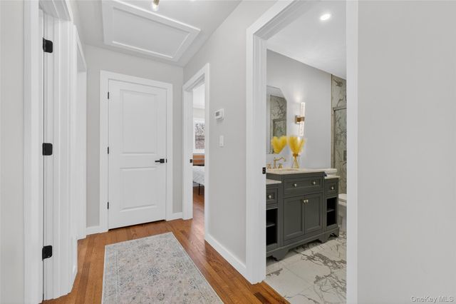 74 Roosevelt Road, Hyde Park, NY 12538