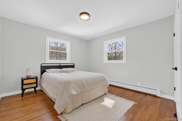 74 Roosevelt Road, Hyde Park, NY 12538