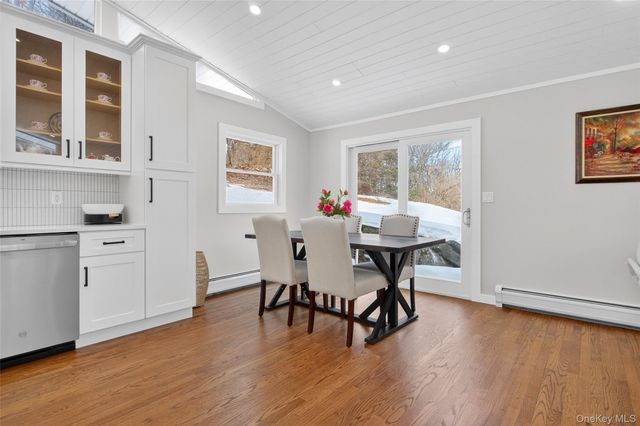 74 Roosevelt Road, Hyde Park, NY 12538