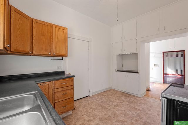 225 N 4th Street, Arlington, NE 68002