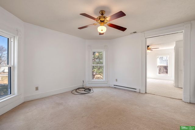 225 N 4th Street, Arlington, NE 68002