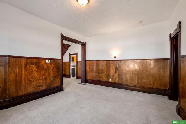 225 N 4th Street, Arlington, NE 68002