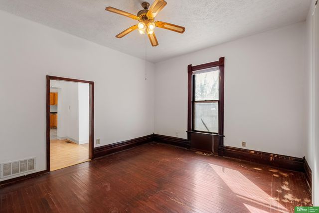 225 N 4th Street, Arlington, NE 68002