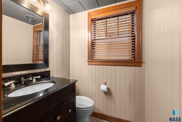 5805 W 50th St Street, Sioux Falls, SD 57106