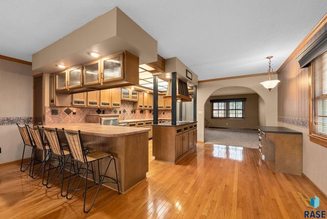 5805 W 50th St Street, Sioux Falls, SD 57106