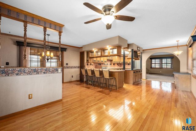 5805 W 50th St Street, Sioux Falls, SD 57106