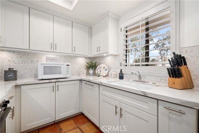 77178 Pauma Valley, Palm Desert, CA 92211