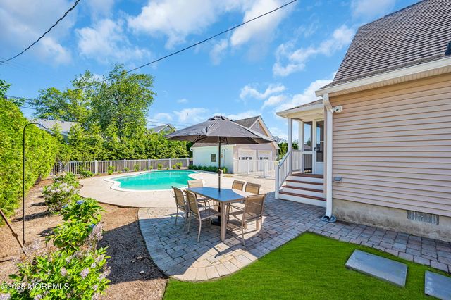 409 Trenton Boulevard, Sea Girt, NJ 08750