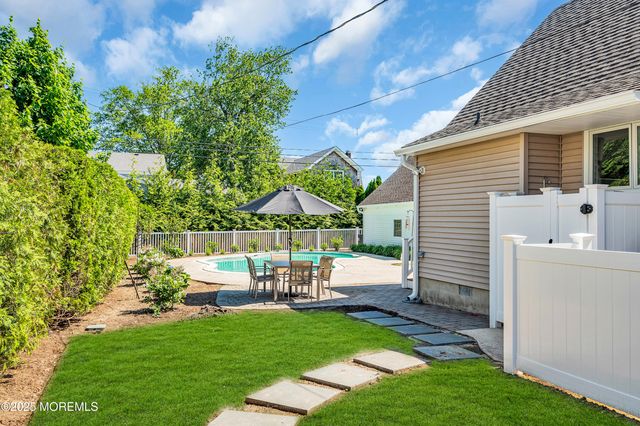 409 Trenton Boulevard, Sea Girt, NJ 08750