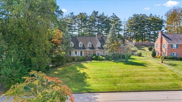 1905 Sherwood Drive, Johnson City, TN 37601