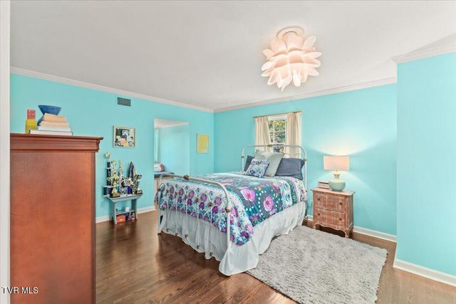 1905 Sherwood Drive, Johnson City, TN 37601