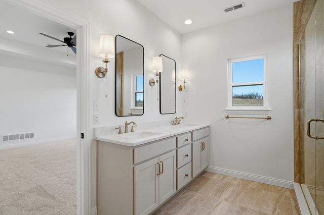 2700 EASLEY CABIN CIR, Columbia, MO 65201