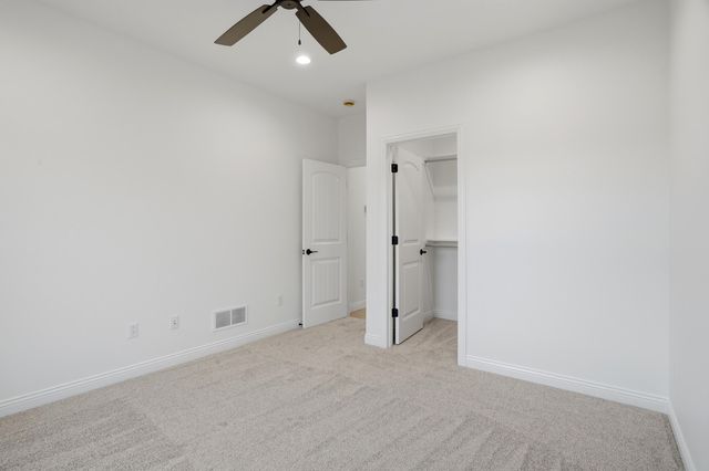 2700 EASLEY CABIN CIR, Columbia, MO 65201