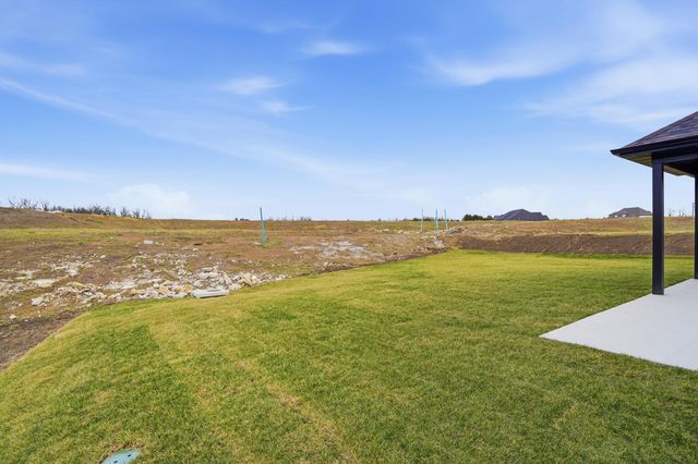 2700 EASLEY CABIN CIR, Columbia, MO 65201