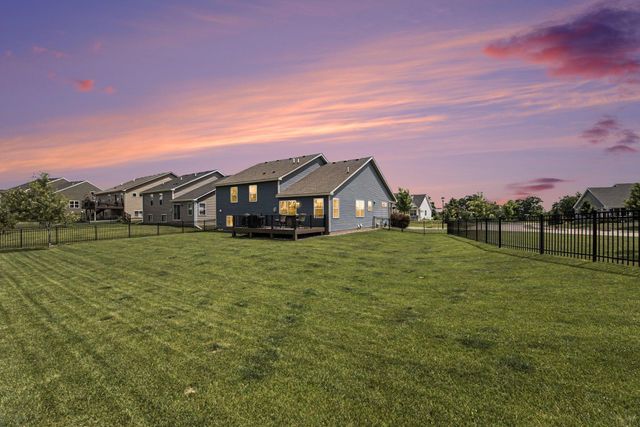 1321 Chestnut Circle, Carver, MN 55315