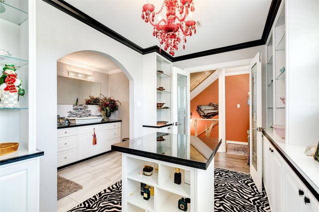 8302 Seawall Boulevard 5, Galveston, TX 77554