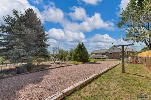 537 S 16TH ST, Hot Springs, SD 57747