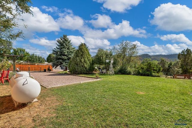 537 S 16TH ST, Hot Springs, SD 57747