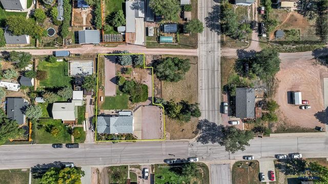 537 S 16TH ST, Hot Springs, SD 57747