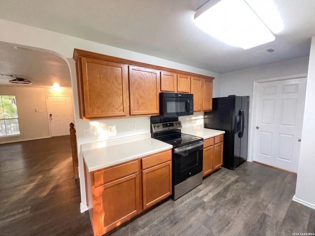 1423 Alaskan Wolf, San Antonio, TX 78245