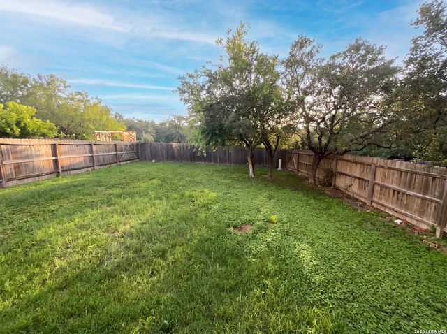 1423 Alaskan Wolf, San Antonio, TX 78245