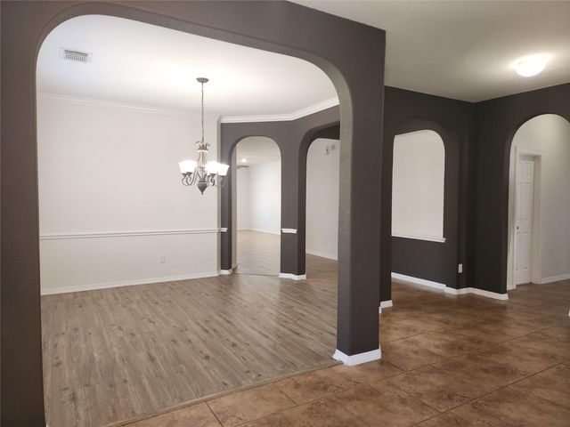2909 Castleton Bay Lane, Pearland, TX 77584