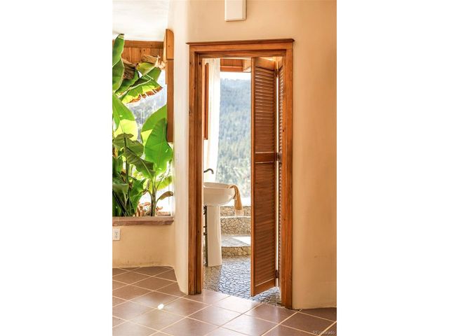 1110 Missouri Flats Rd, Central City, CO 80427