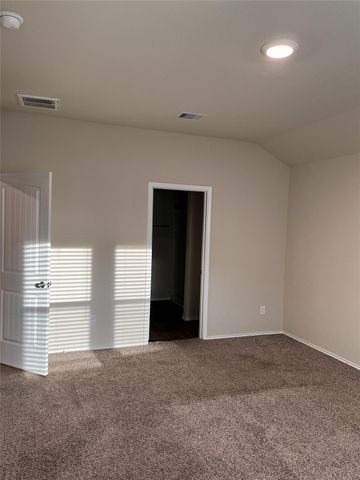 312 Comal Drive, Huntsville, TX 77340